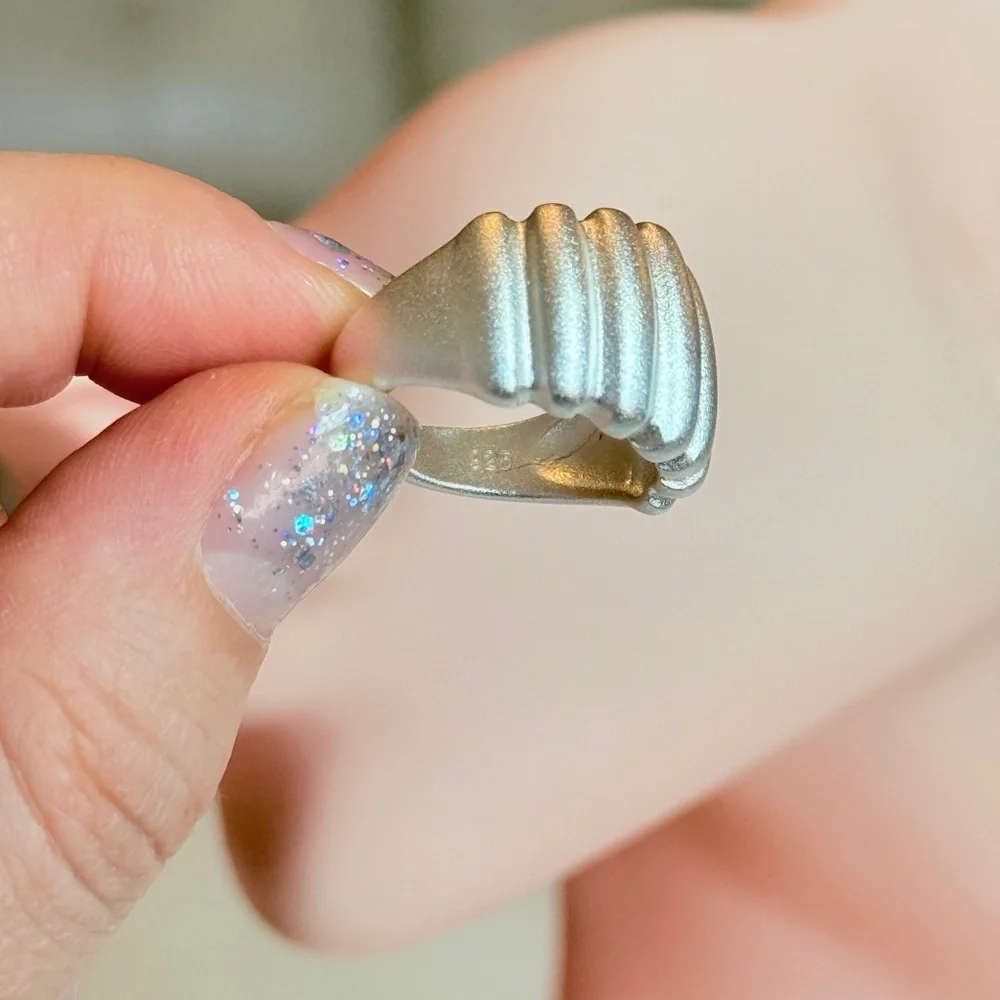 ⚜️ Silver S925 Ribbed Ring - Picture 4 of 7